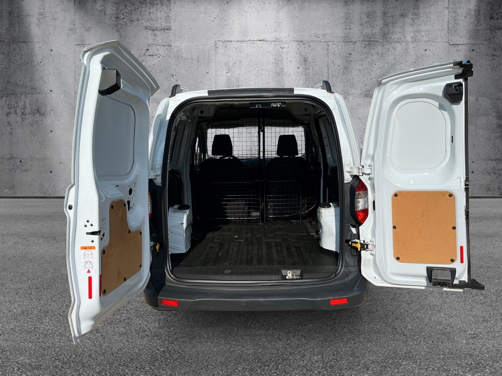 Fahrzeugabbildung Ford Transit Courier Trend**Klima**