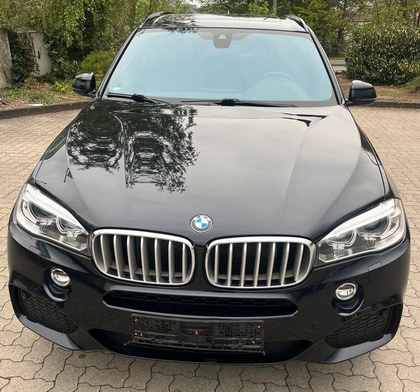 Image of BMW X5