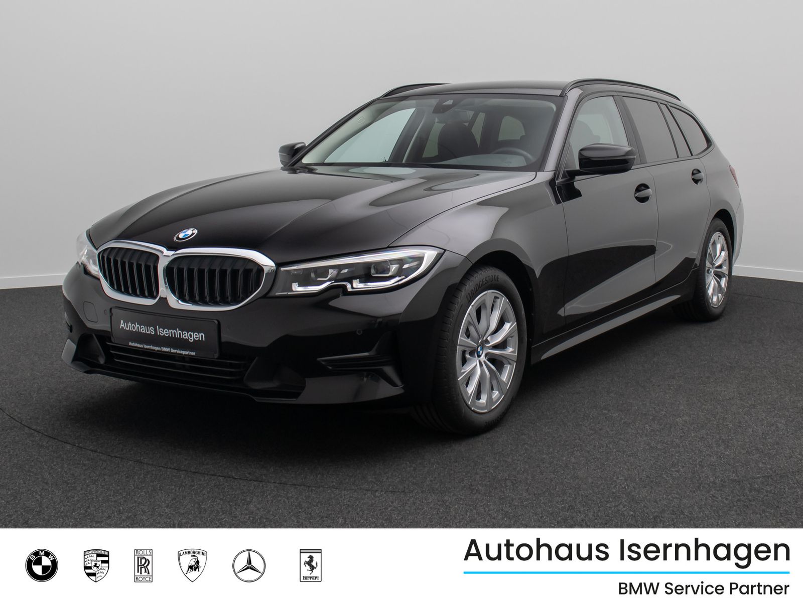 Fahrzeugabbildung BMW 318d DAB CockPitPro Fernlichtassist PDC Sport