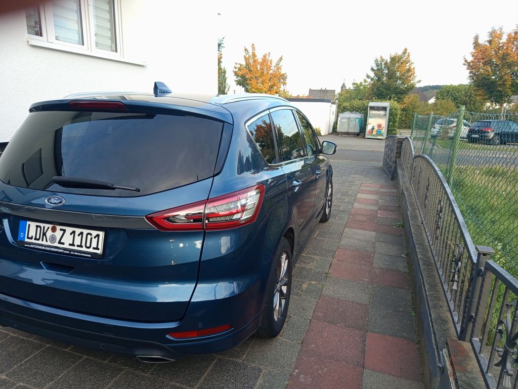 Image of Ford S-Max