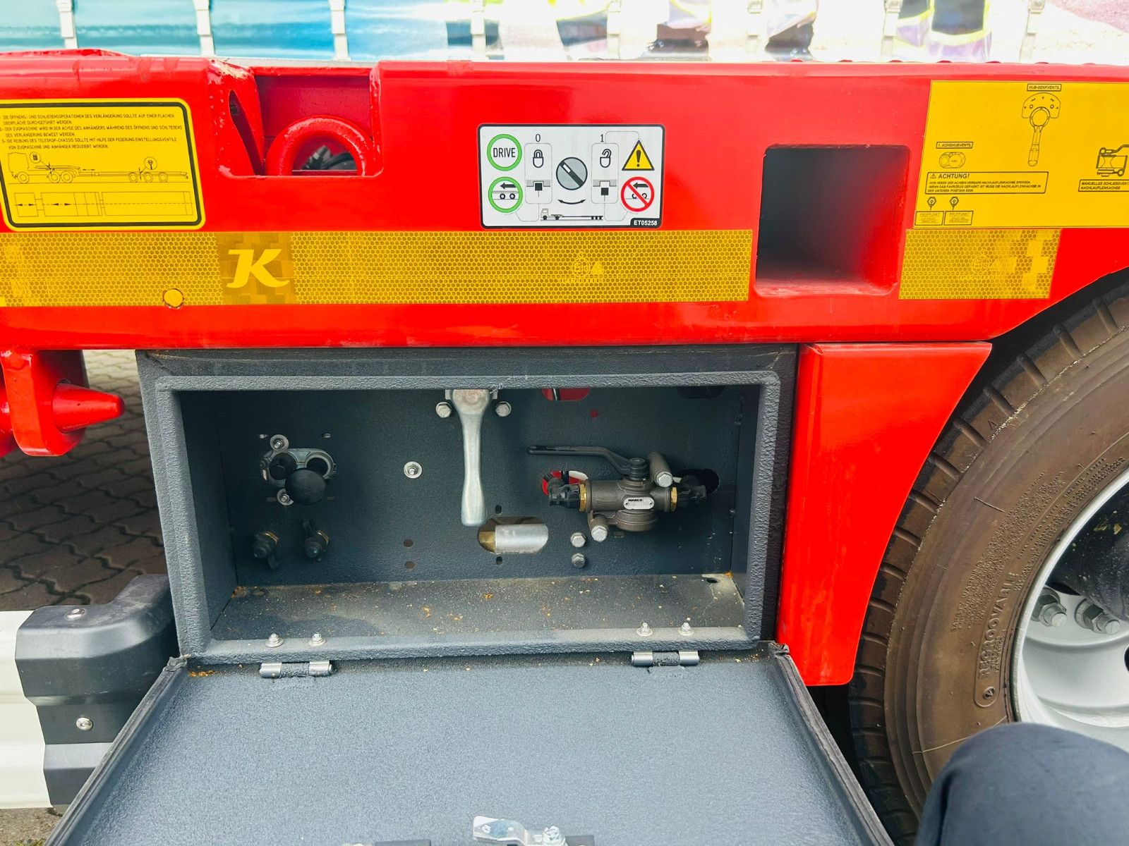 Fahrzeugabbildung Kässbohrer K.SLA.HS 3 tele Tieflader mit hydr. Schwanenhals