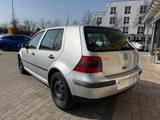 Volkswagen Golf 1.6 Special Automatik *Klimaauto - Volkswagen Golf: Special