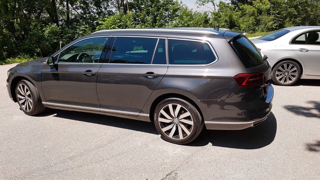 Image of Volkswagen Passat Variant
