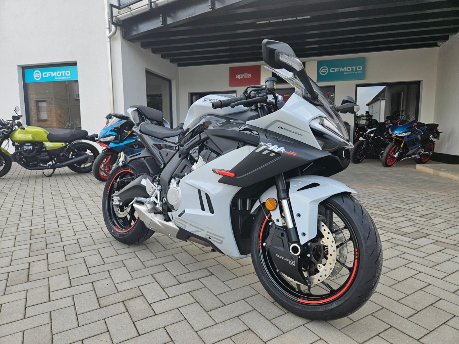 CFMOTO 675SR-R / Aerolite Grey/ab Juli wieder verfügbar