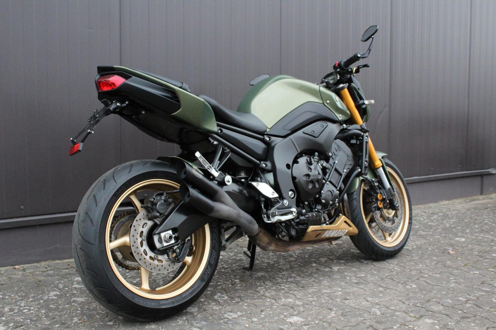 Yamaha FZ8 / ABS / Hurric Auspuff / Garantie