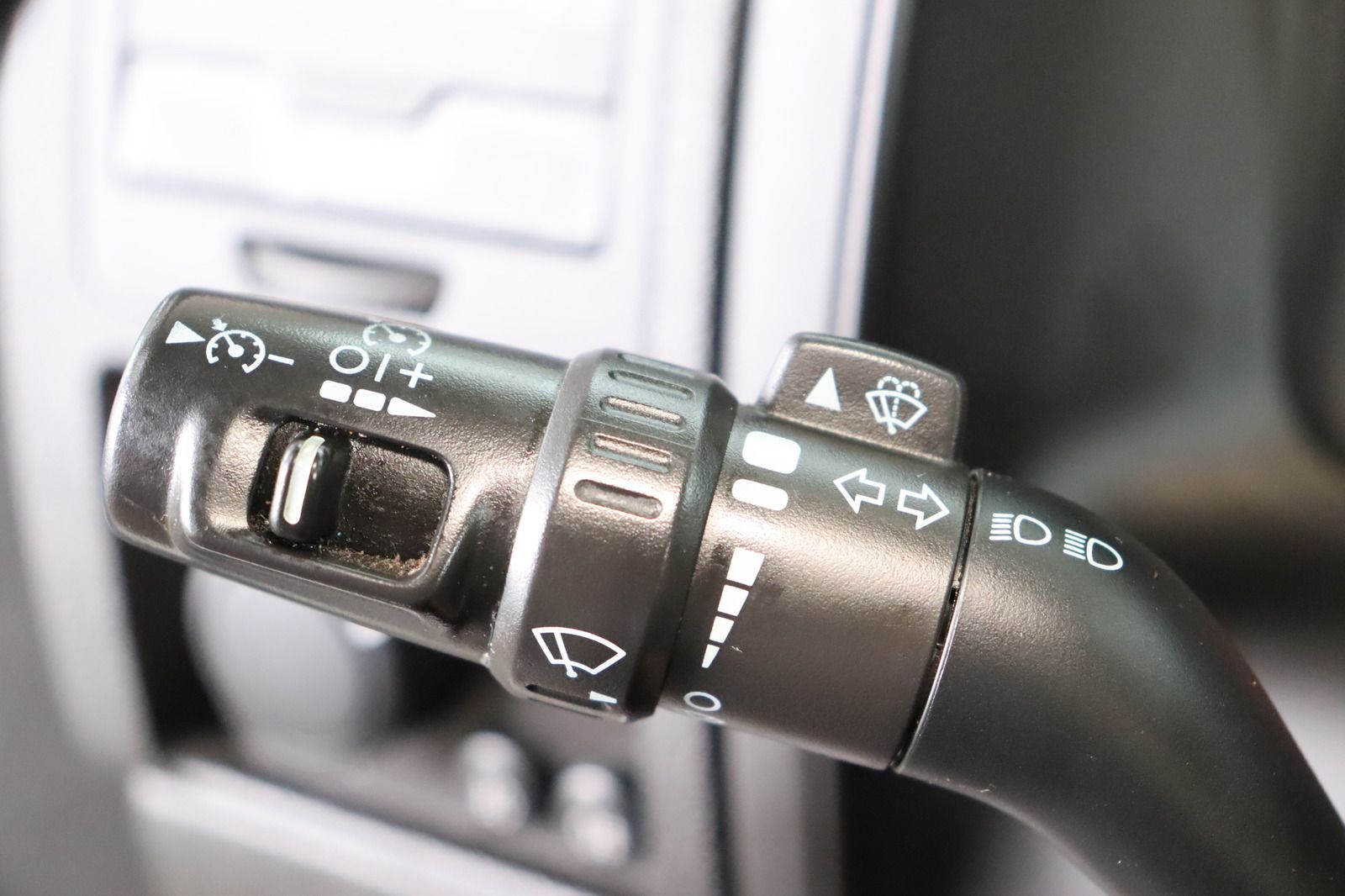 Fahrzeugabbildung Hummer H3 3.7 Auto. * Sitzhzg. * HU/AU bis 04.2027