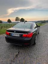 BMW F01 740i Standheizung ACC Saphierschwarz - BMW 7er Reihe: F01