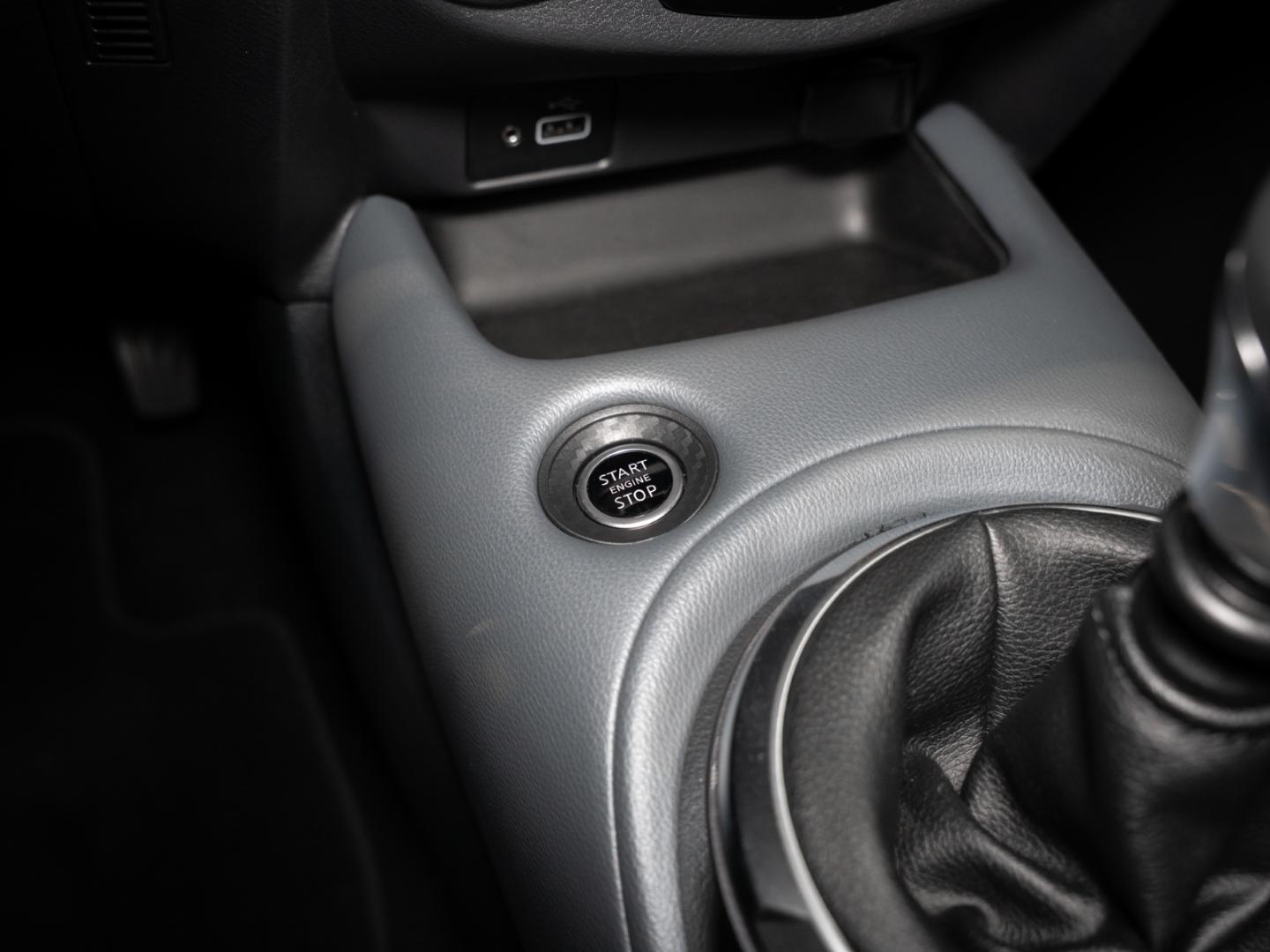Nissan Juke N-Connecta Apple CarPlay Android Auto Navi 