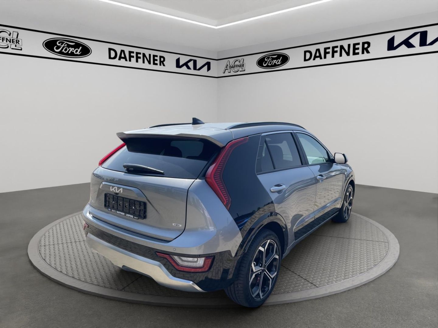 Fahrzeugabbildung Kia Niro Hybrid Spirit Sitzkühlung SpurhalteASS DAB