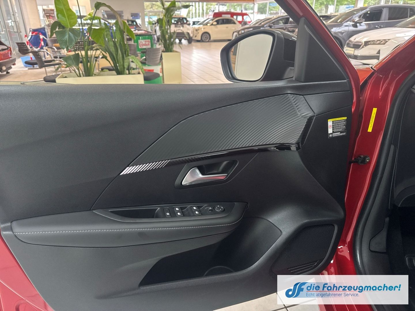 Fahrzeugabbildung Peugeot 208 Allure Digitales Cockpit LED Apple CarPlay A