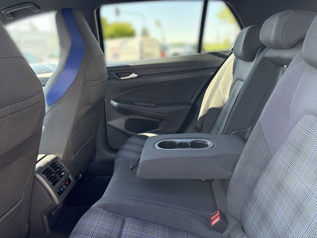 Golf GTE 1.5 TSi eHYBRID BLACKSTYLE  LED+DCP+KAM