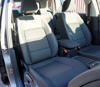 Fahrzeugabbildung Volkswagen Golf Sportsvan 1,4L DSG Comfortline Nav 1.HD