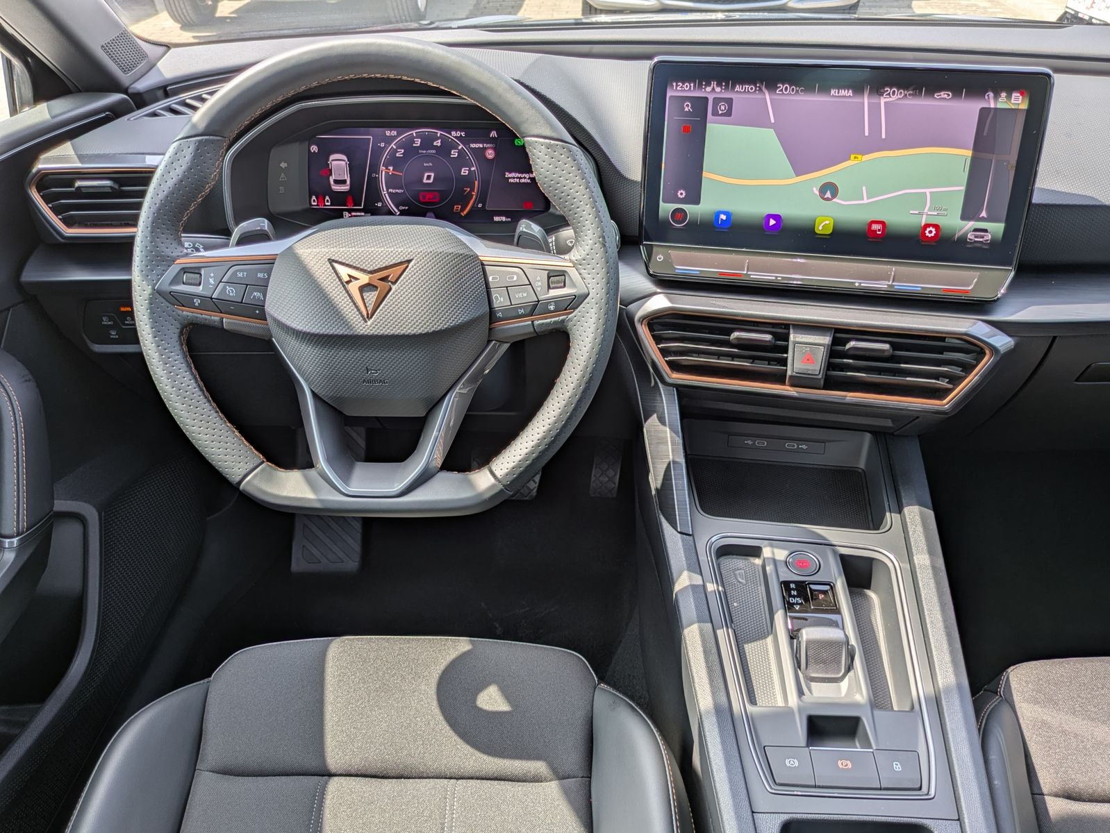 Fahrzeugabbildung CUPRA Leon 1.5 eTSI DSG MATRIX-LED*ACC*APP*KAMERA*18"