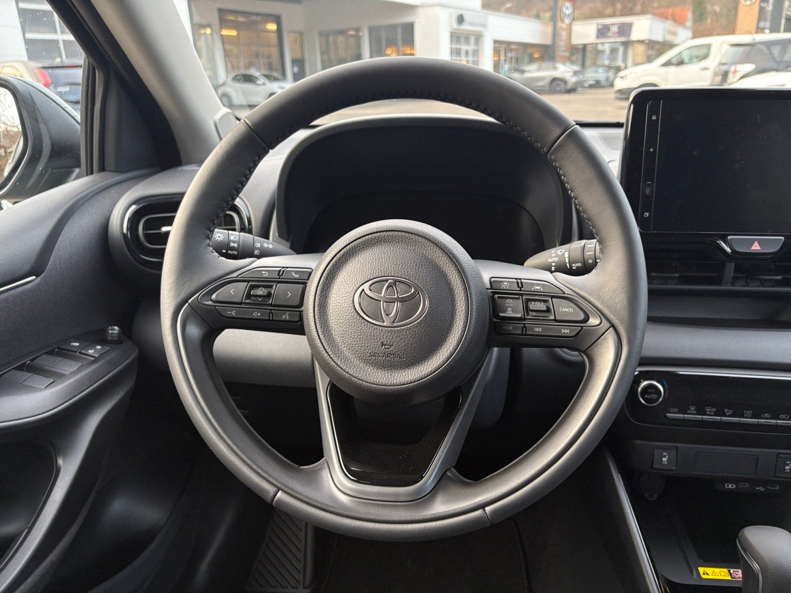 Toyota Yaris - Bild 12