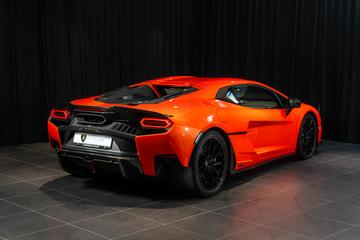 صورة 10 لـ 2025 Lamborghini TEMERARIO