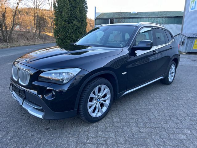 BMW X1 28 i xDrive / Vollleder/Bixenon/ Memory/8fach