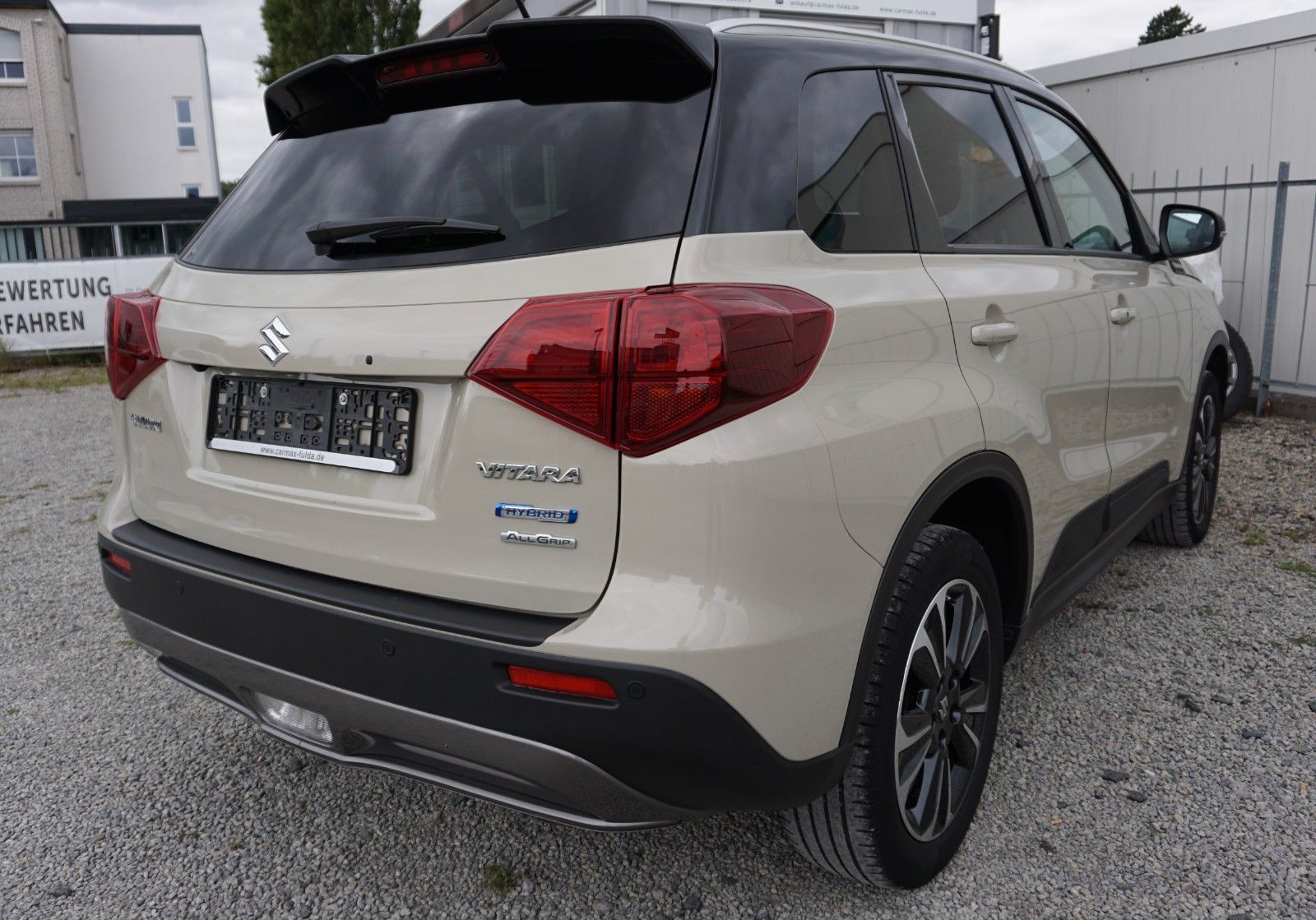 Fahrzeugabbildung Suzuki Vitara 1.4 Mild-Hybrid Comfort+ 4x4, Navi, LED