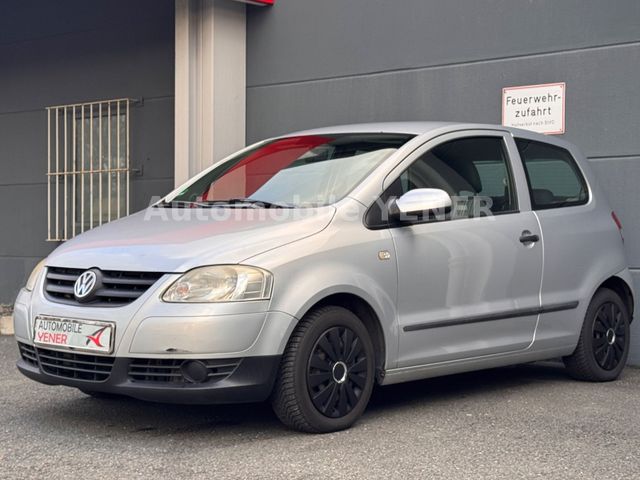 Volkswagen Fox 1.4  Basis Klima *Zahnriemen und TÜV NEU*