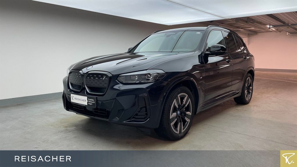 Image of BMW iX3