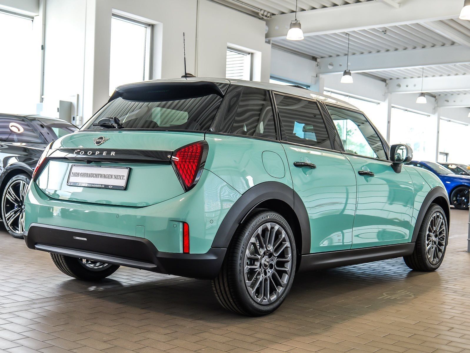 MINI Cooper C - Bild 2