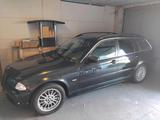 BMW e46 325 ix - BMW 325 mit Benzin-Antrieb: Kombi, 325ix