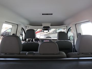 Volkswagen Caddy 1.5TSI DSG KLIMA ACC SIDEASSIST 5JGARANTIE