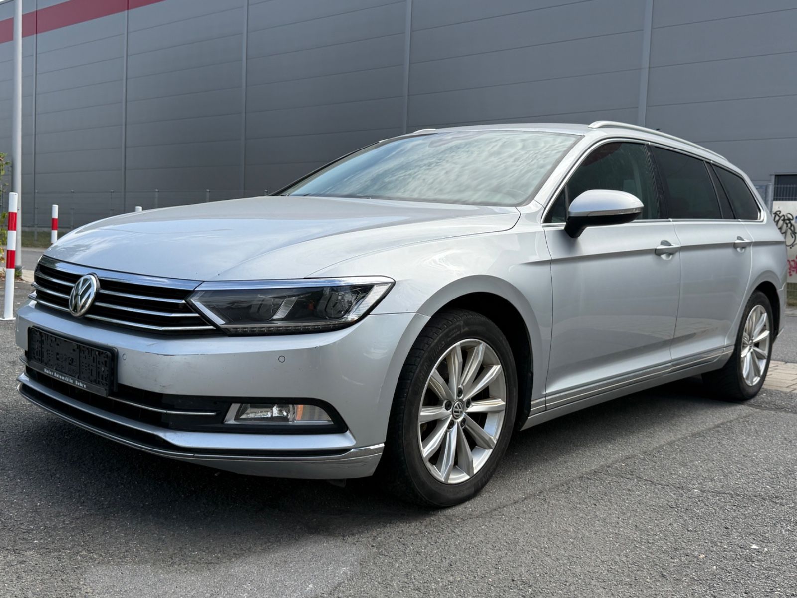 Volkswagen Passat Variant - 1