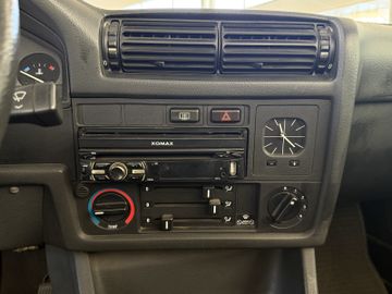 BMW 320i CABRIO VFL HARDTOP WINDSCHOTT 2.HAND