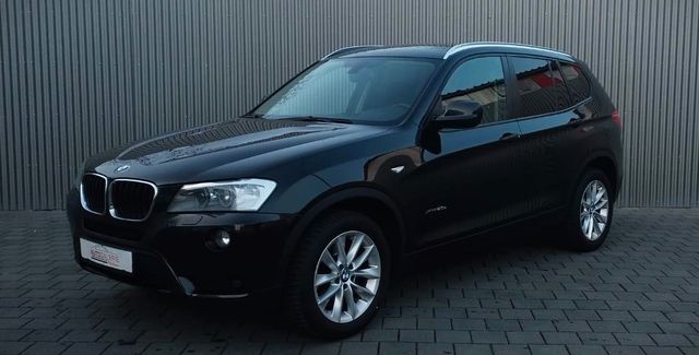 BMW X3 Baureihe X3 xDrive 20d Pano Xenon Keyless H&U