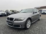 BMW 320 3 Limousine 320i"AUT"SHZ"XENON" - gebrauchte BMW 320 aus dem Jahr 2010