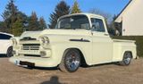 Chevrolet Apache 3100  1/2-Ton Pick Up /Oldtimer 