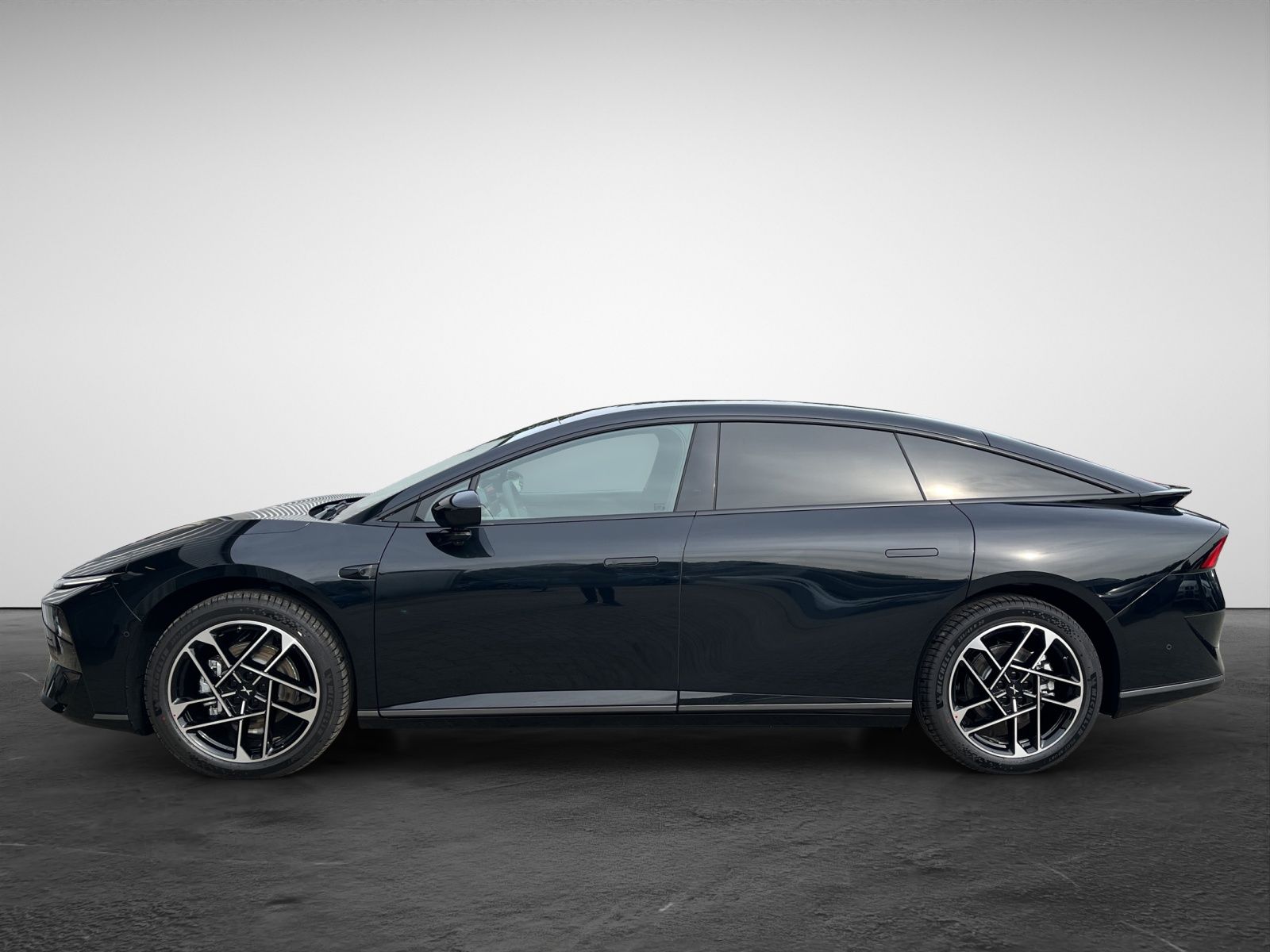 XPENG P7+ AWD Performance elektr. schwenkbare AHK  Hea imagem 3