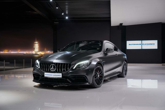 Mercedes-Benz C 63 AMG S Coupe*AERODYNAMIK-PAK*CARBON*DRIVER`S