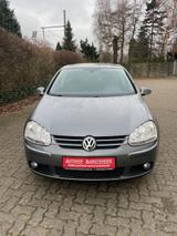 Volkswagen Golf V Cross Lim. United - Volkswagen Golf aus 2008: V United