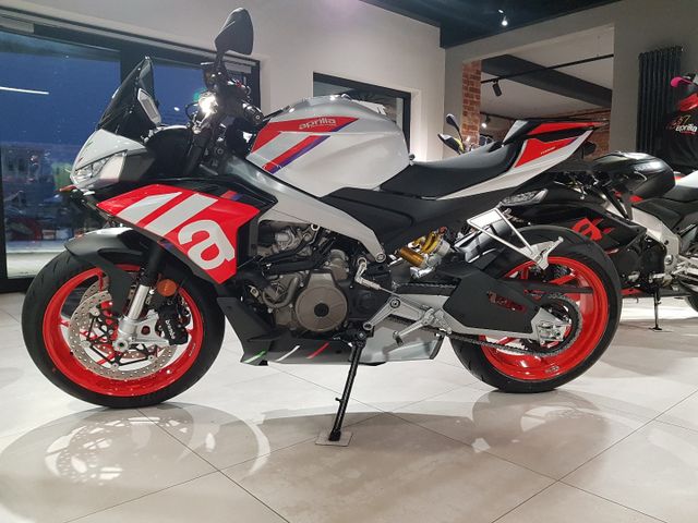 Aprilia Tuono 660 Factory Speed White