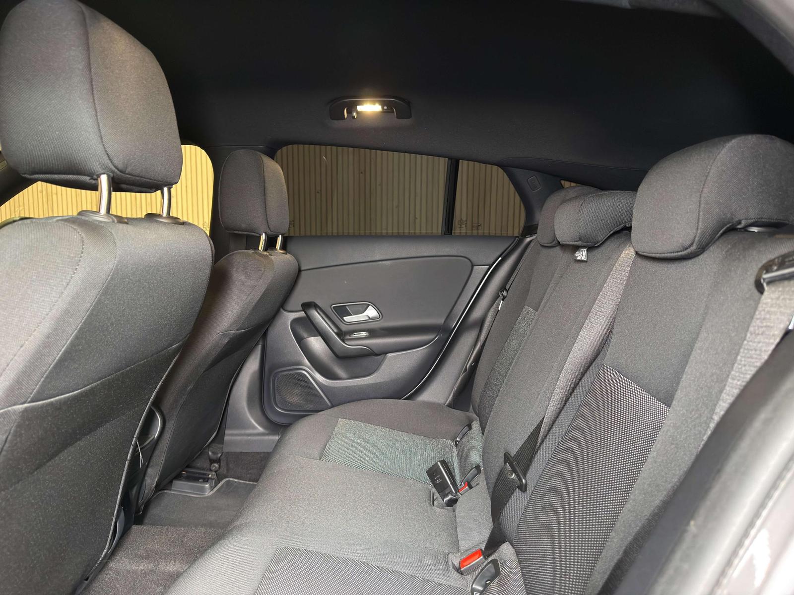 Mercedes-Benz CLA 180 Automaat Shooting brake Led, миниатюра 11