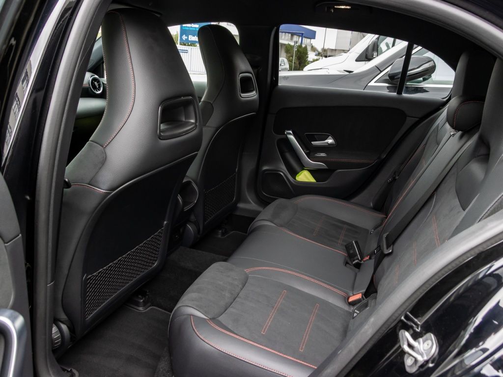 Mercedes-Benz A 250 e AMG Line LED MBUX Navi SpurH ParkA PDC foto 5