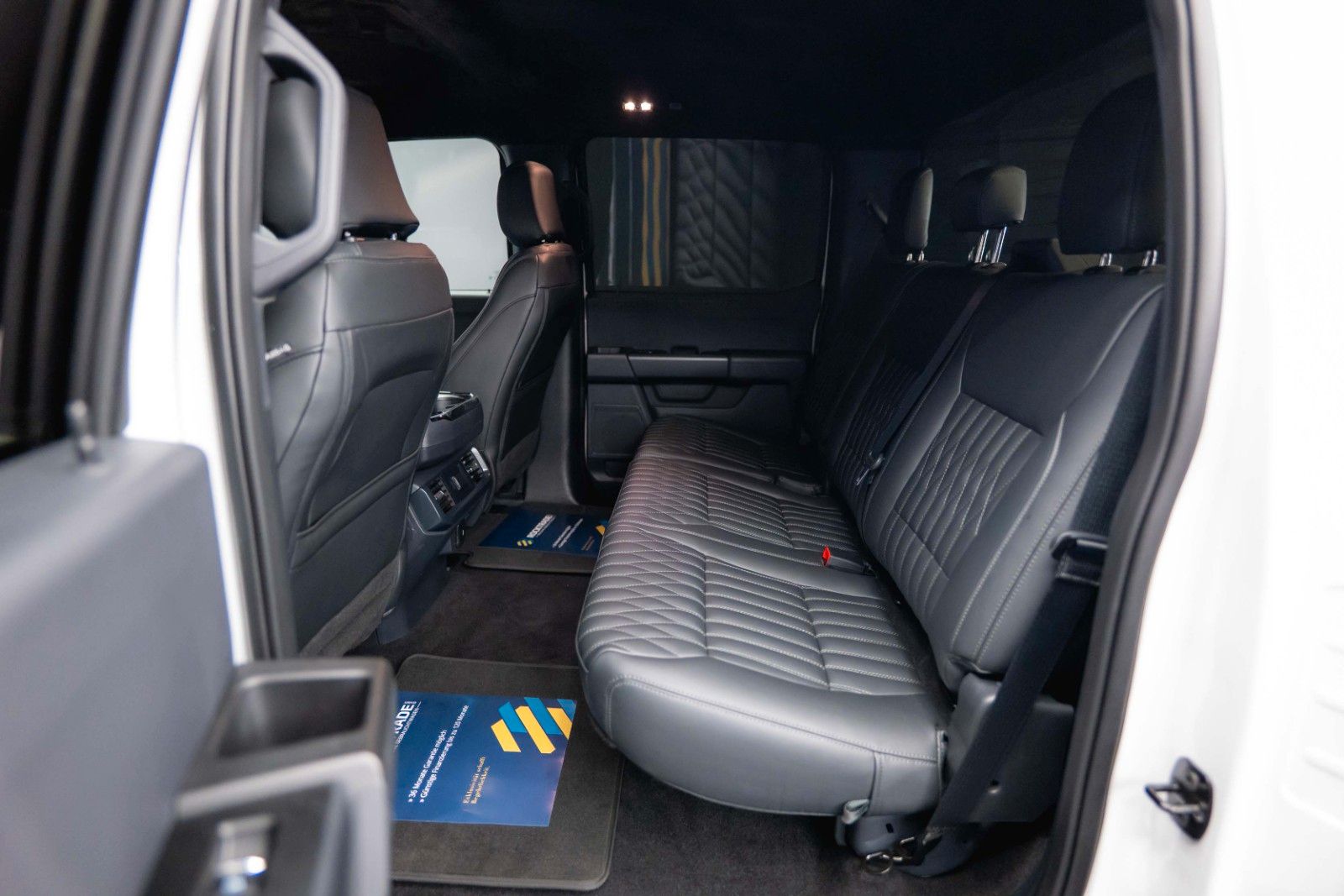 Fahrzeugabbildung Ford F150 5.0L V8 4x4 Offroad SuperCrew RAPTOR 19%