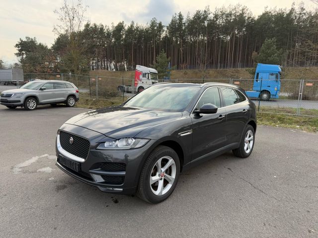 Jaguar F-Pace 25t AWD Premium Auto./Pano/Xenon/Kamera