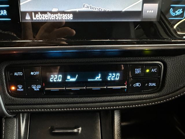 Toyota Auris Touring Sports Executive *2. Hand*AHK*Navi