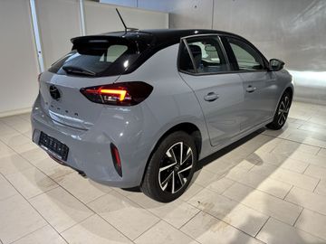 Fotografie 8 des Opel Corsa 1.2 Direct Injection Turbo GS