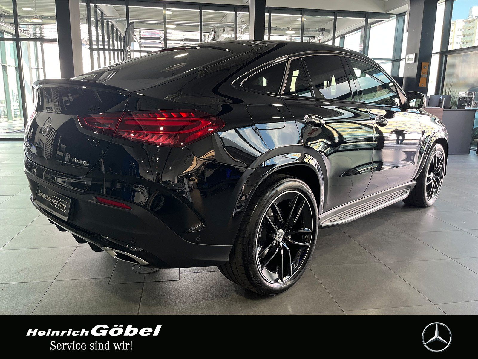 Fahrzeugabbildung Mercedes-Benz GLE 450 d Coupe AMG+PANO+AHK+CARBON+NIGHT+FAHRAS