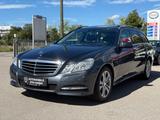 Mercedes-Benz E 200 CGI T Blue AVANTGARDE SHZ AHK NAVI XENON