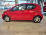 Toyota Aygo (X) - Toyota Aygo (X) mit Benzin-Antrieb: Rot, Kleinwagen