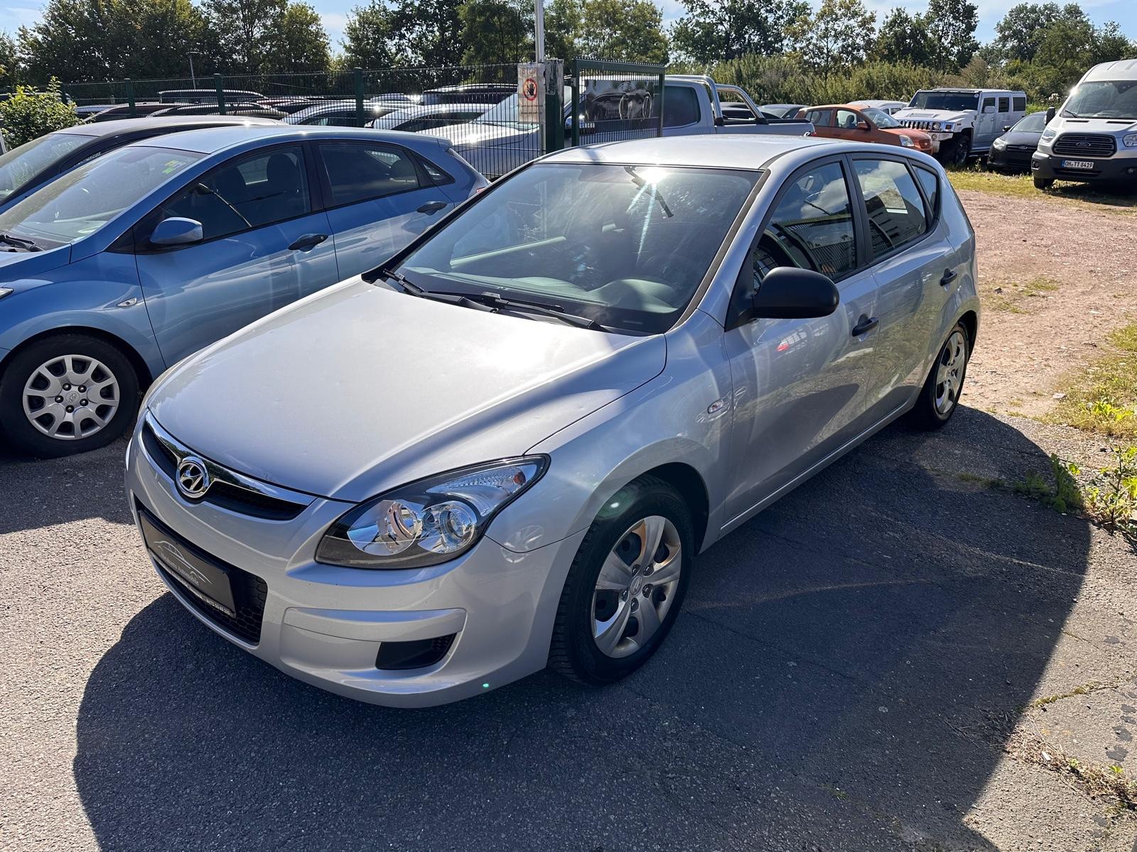 Hyundai i30 Edition+ TÜV & Service NEU