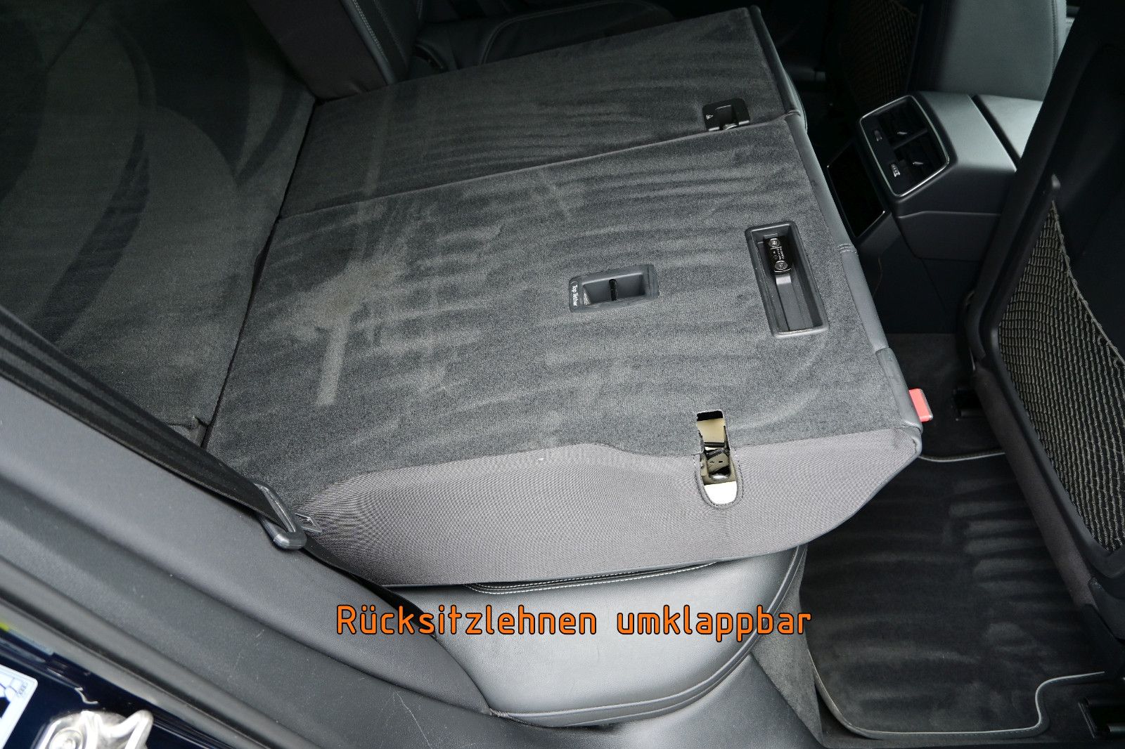 Fahrzeugabbildung Audi A6 55 TFSI Avant qu. S-LINE °ACC°AHK°STANDHEIZ°