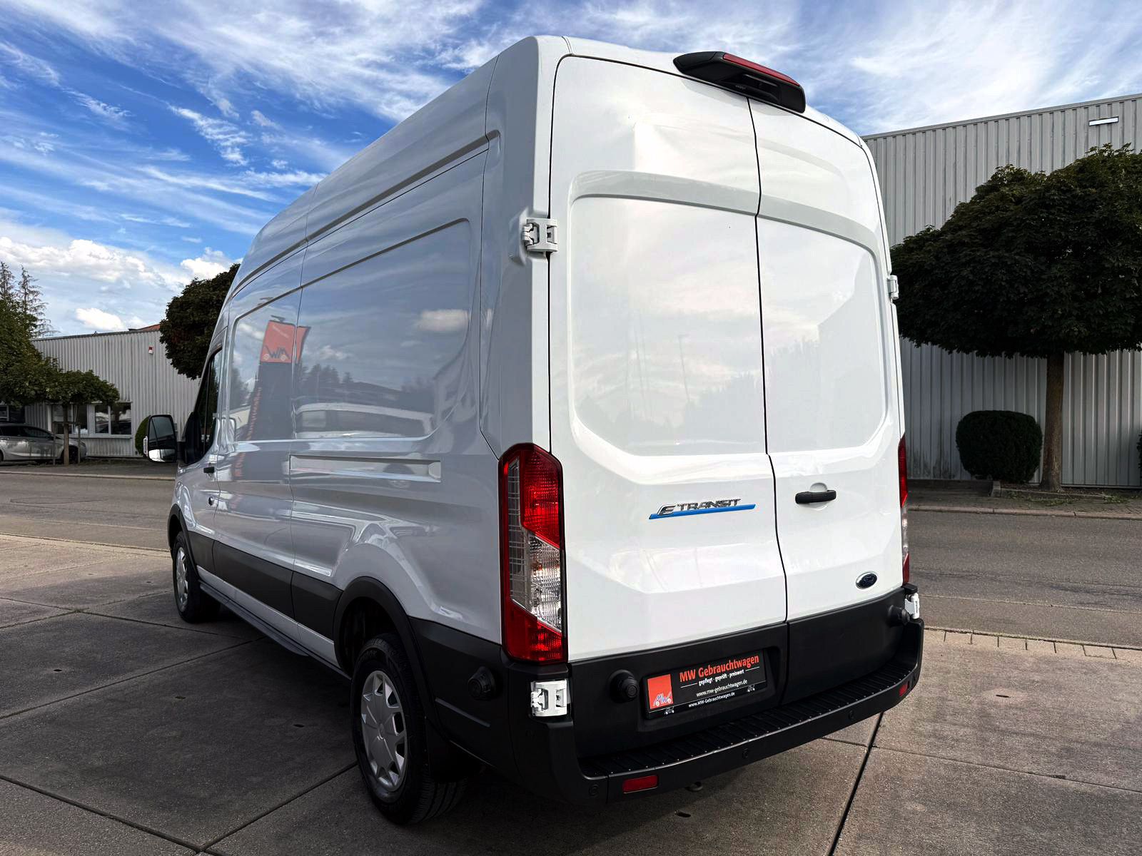 Fahrzeugabbildung Ford E-Transit Kasten 390 L3H2 Trend ACC KAM KLIMA BT