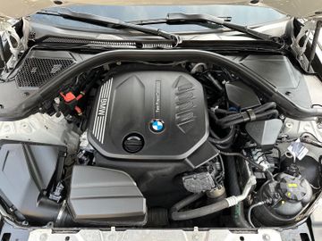 Fahrzeugabbildung BMW 320 Baureihe 3 Lim. 320 d M SPORT LED NAVI G20
