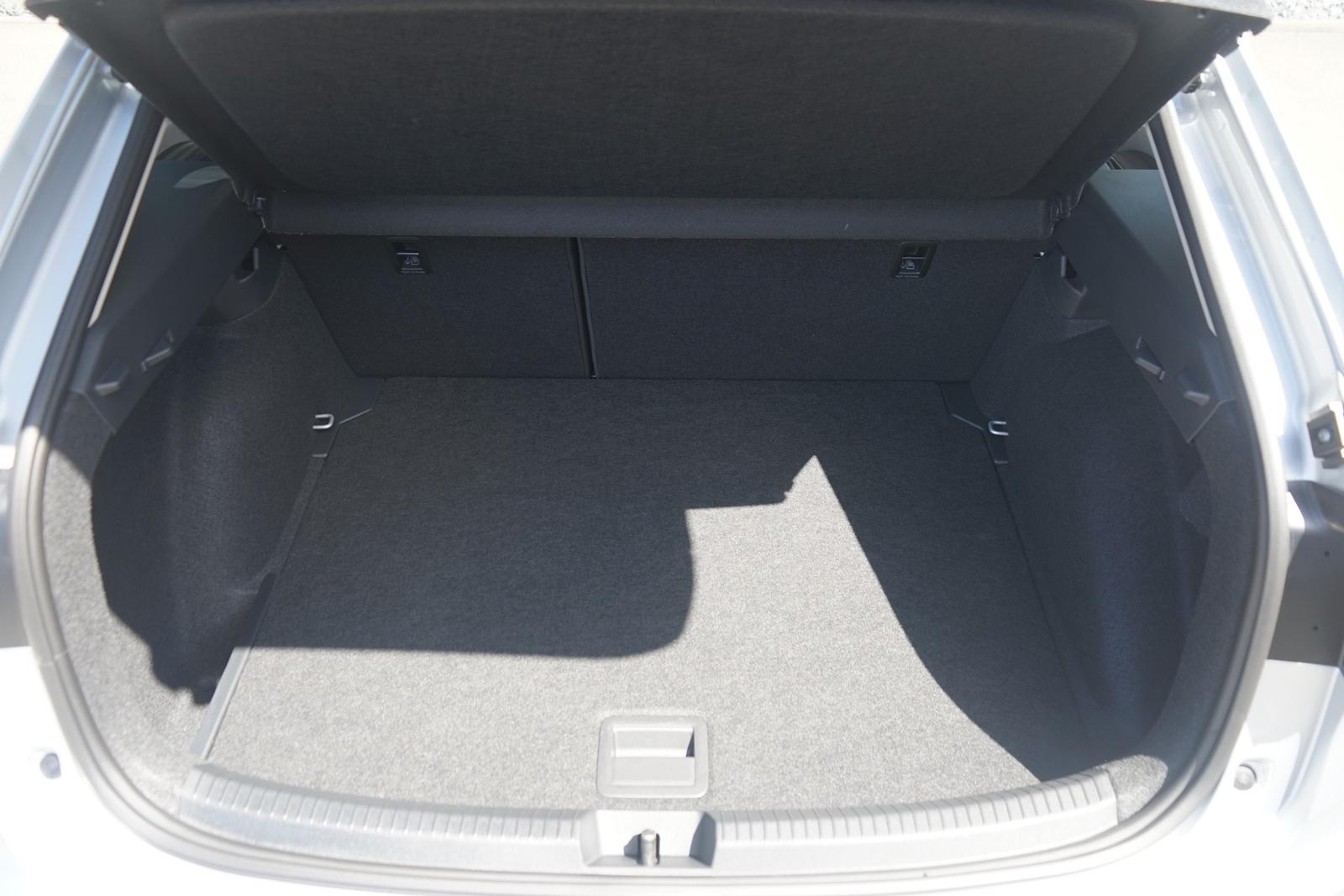 Volkswagen Taigo 1.5 TSI DSG Matrix ACC Kamera