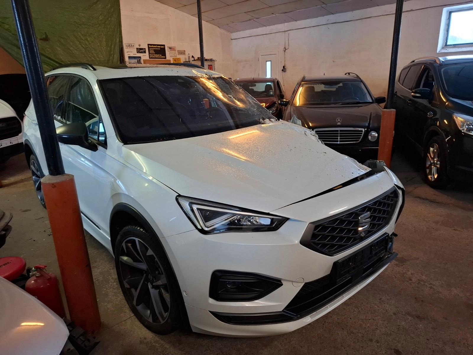 Seat Tarraco FR 4Drive PANO  7Sitze AHK Unfall